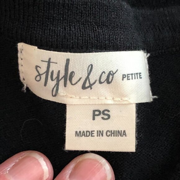 STYLE & CO Heavily Embroidered Top - Picture 2 of 11